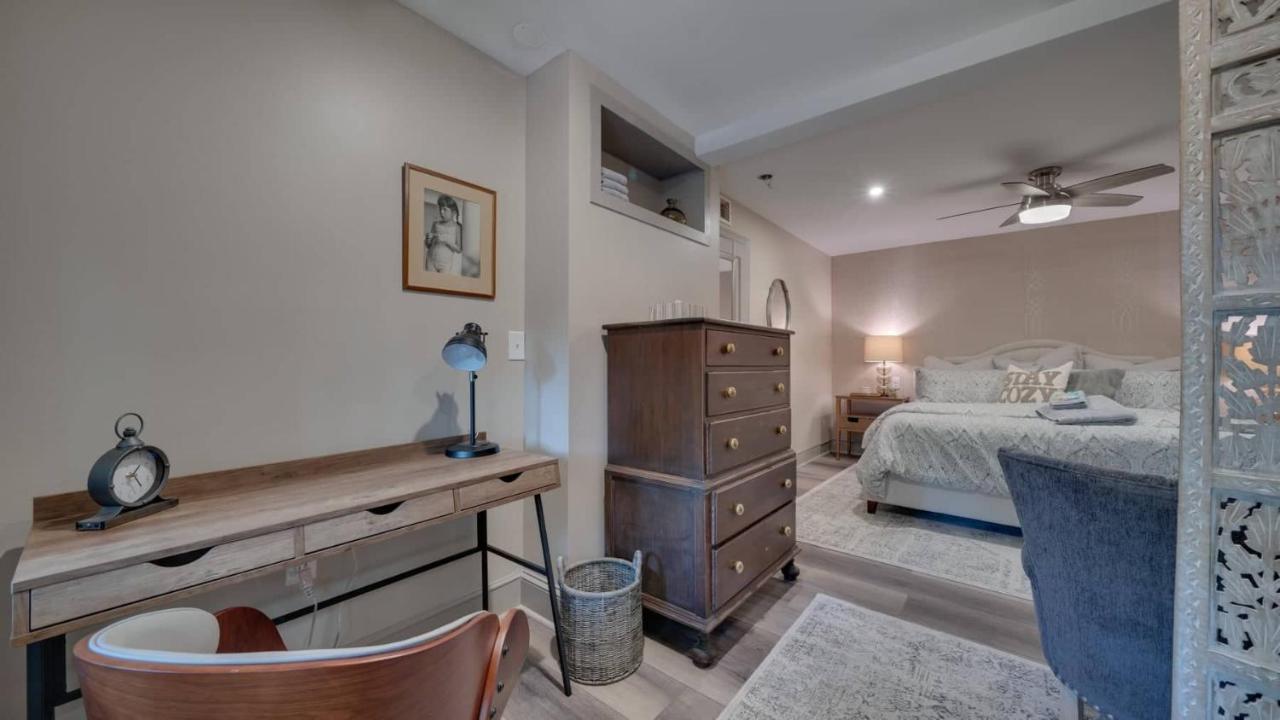 The Suite In A Historic Carriage House Kennett Square Extérieur photo