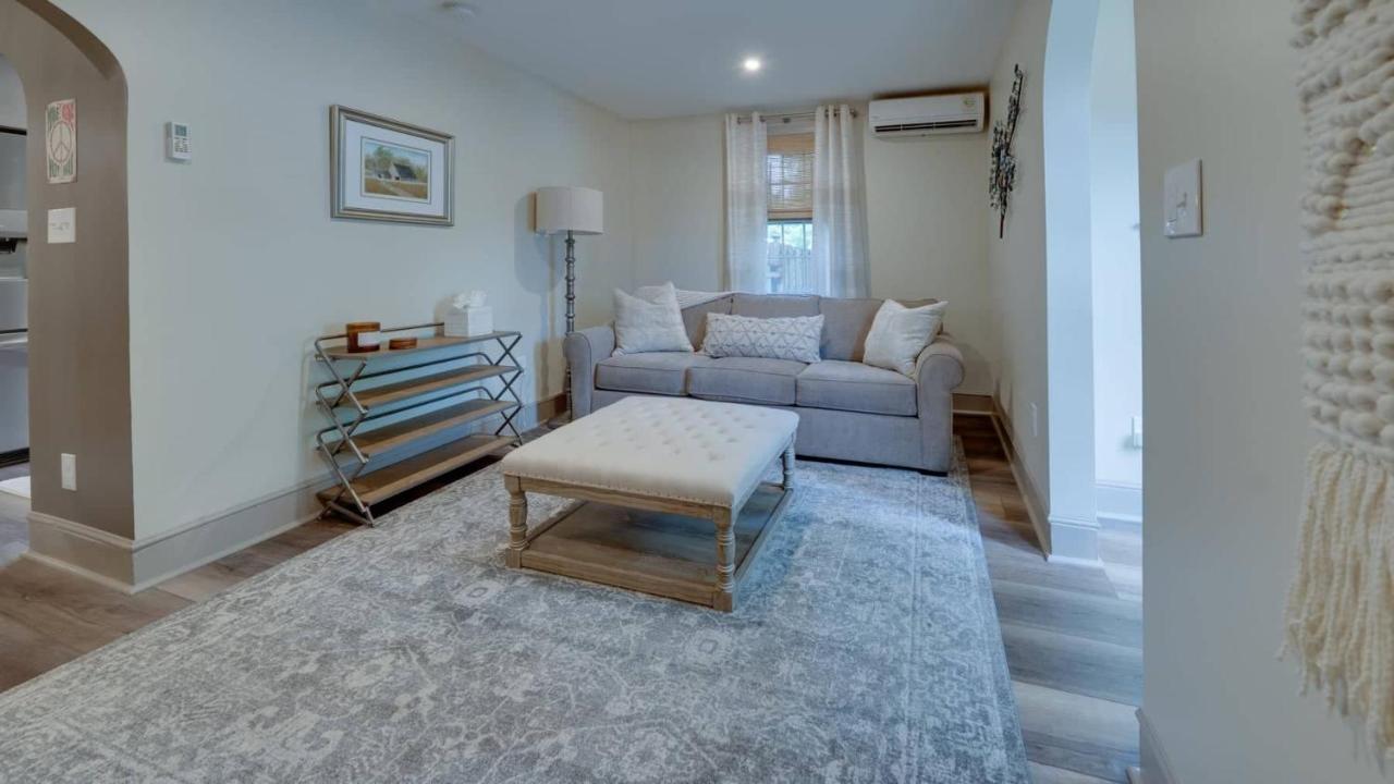 The Suite In A Historic Carriage House Kennett Square Extérieur photo